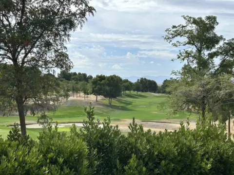 Casa en calle del Águila Real