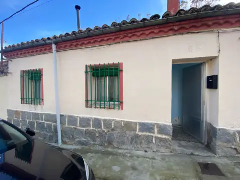 Chalet adosado en Villacastín