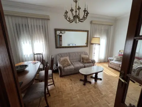 Habitación en Avenida de la Constitución