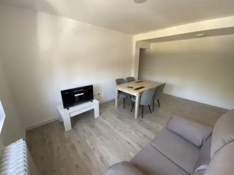 Piso en Ciudad de la Comunicación-Argales