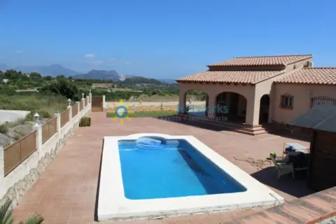 Chalet en Vilallonga - Villalonga