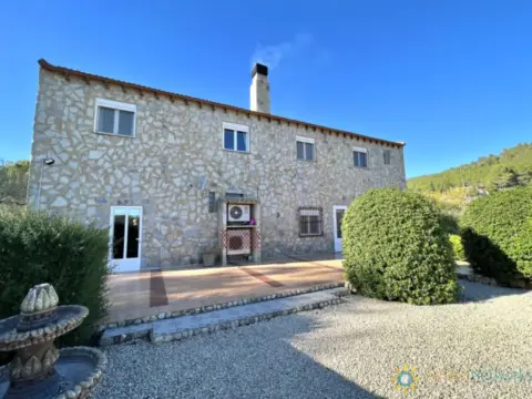Chalet en L'Olleria
