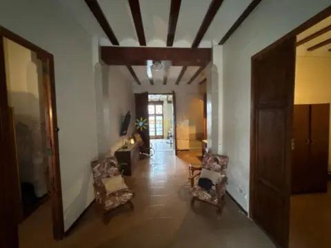 Casa pareada en Carrer Valencia