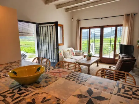 Chalet rústico en Castellonet de La Conquesta