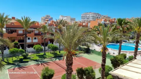 Piso en calle de Cibeles, 1