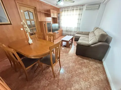 Piso en Reyes