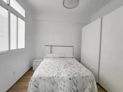 Apartamento en calle Veintinueve de Abril