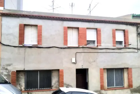 Edificio en Mion-Puigberenguer