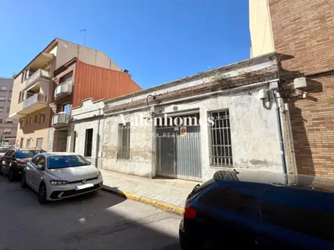 Nave industrial en Can Palet
