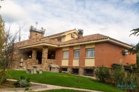 Chalet unifamiliar en Avenida de Praga