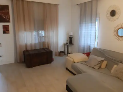 Chalet unifamiliar en calle los Lebratos