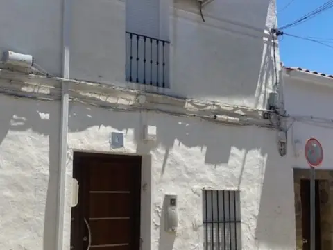 Casa a calle Fray Juan del Almendral