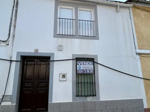 Casa en calle de Salvaleón