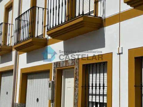 Casa en calle Médicus Mundi