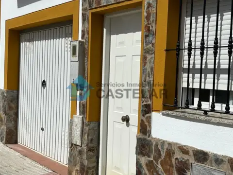 Casa en calle Médicus Mundi