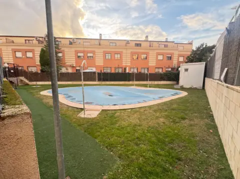 Chalet adosado en calle de José María Pemán