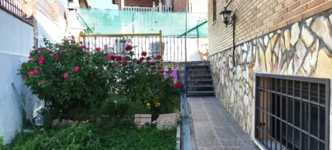 Single-family house in calle de Mentrida