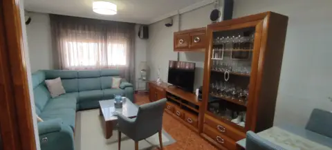 Chalet adosado en calle de Astorga