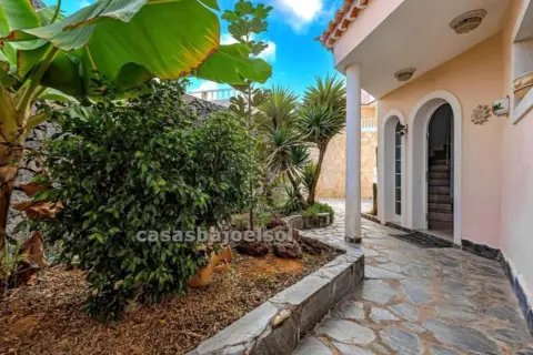 Chalet en calle de Venecia