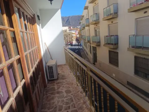 Casa en calle de la Era del Valo