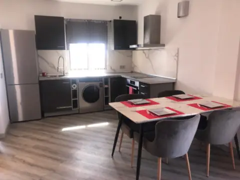 Apartamento en calle San Antonio