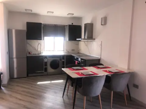 Apartamento en calle San Antonio