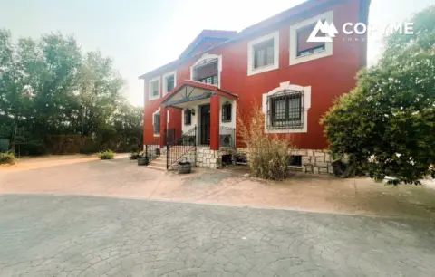 Casa en Camino Rielves A Canillas