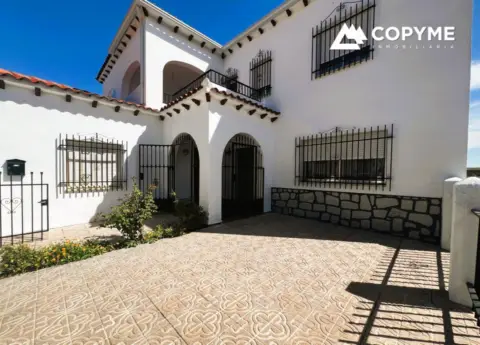 Casa en calle del Río Tajo