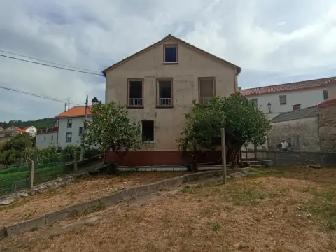 Casa en calle Esteiro