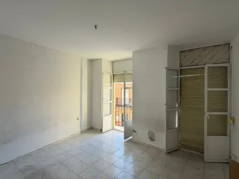 Edificio en calle de José Lanot