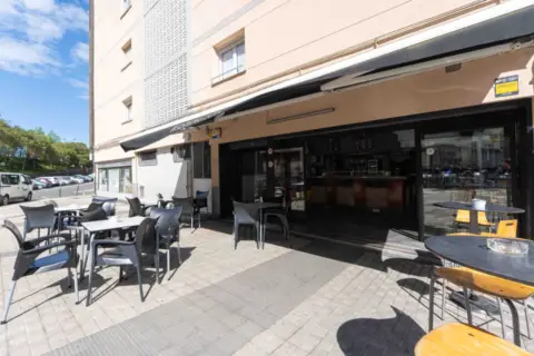 Local comercial en calle de Zubeltzu, 2