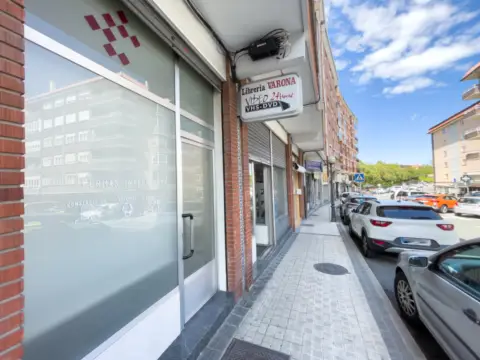 Local comercial en calle Aiako Harria Kalea