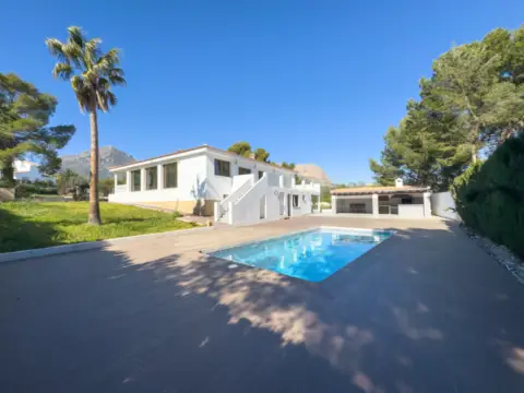 Casa en Avinguda Coloma