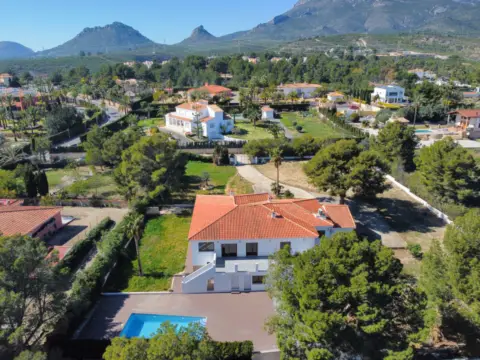 Casa en Avinguda Coloma