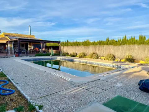 Finca rústica en Camino del Rio, 4