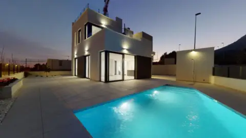 Chalet en calle Amberes