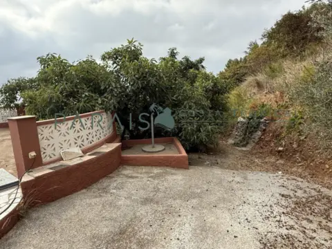 Casa rústica en calle del Rancho Río Verde, 1