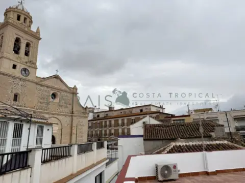 Piso en calle del Pósito, 1