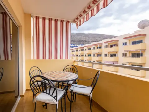 Apartamento en Avenida Juan Carlos I, 37