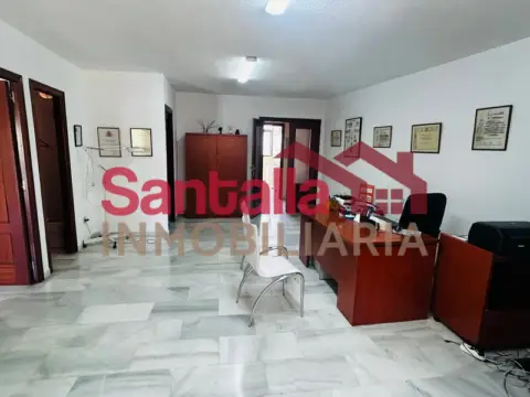Piso en Avenida de Andalucía, 1
