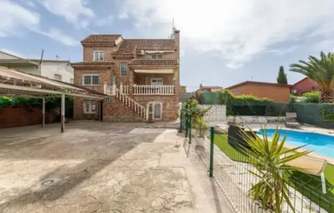 Chalet en calle de Burgos