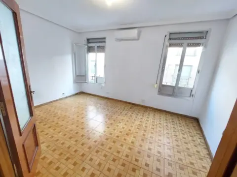 Piso en Pasaje de Montserrat
