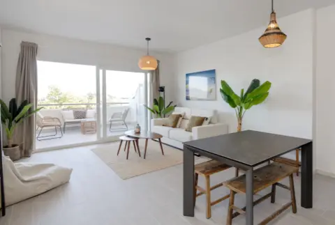 Piso en calle Mar Adriático, 46