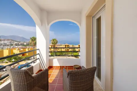 Apartamento en Urbanización Jardines de la Duquesa, 1