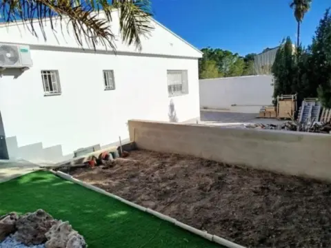 Chalet unifamiliar en calle Dolçaina