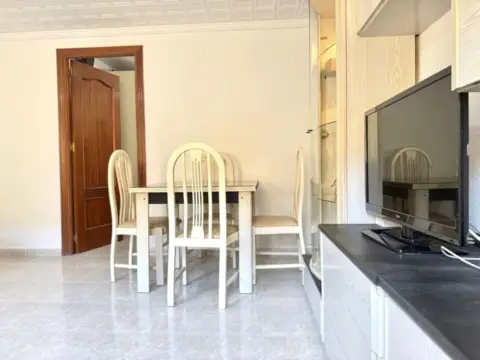 Piso en Portada Alta-Camino de Antequera