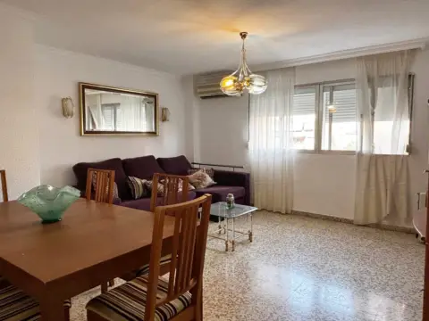 Piso en Portada Alta-Camino de Antequera