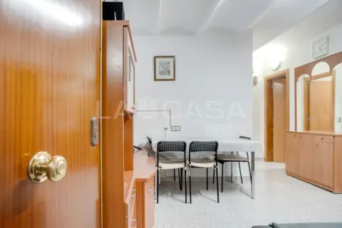 Piso en Carrer de la Pubilla Cases