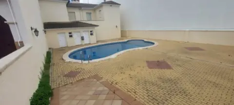 Casa adosada en Fuente de Piedra