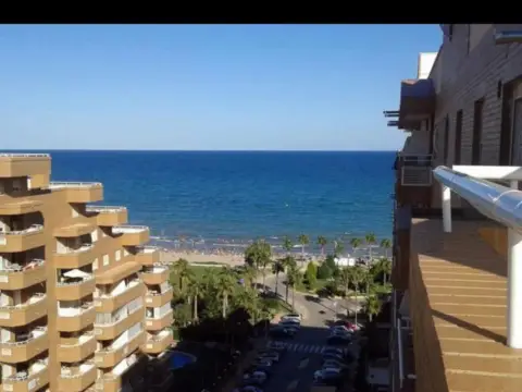 Piso en calle Amplaries, 33